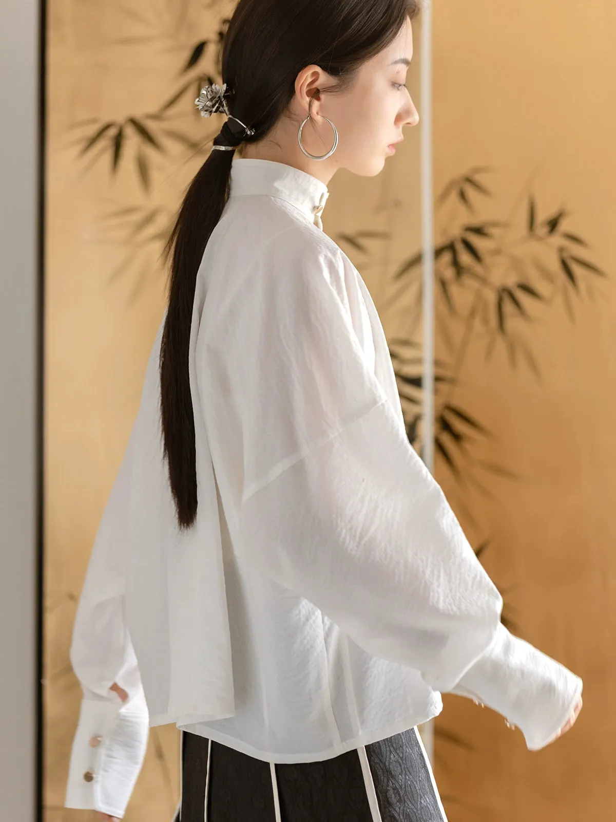 CUI 萃 Modernized Tang Yuanling Pearl Button Up Blouse