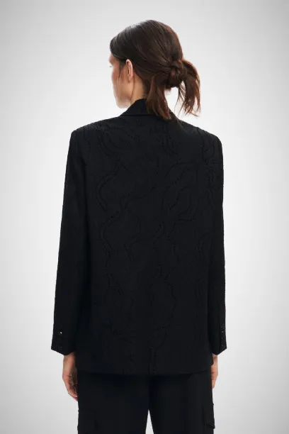 Embroidered Floral Blazer