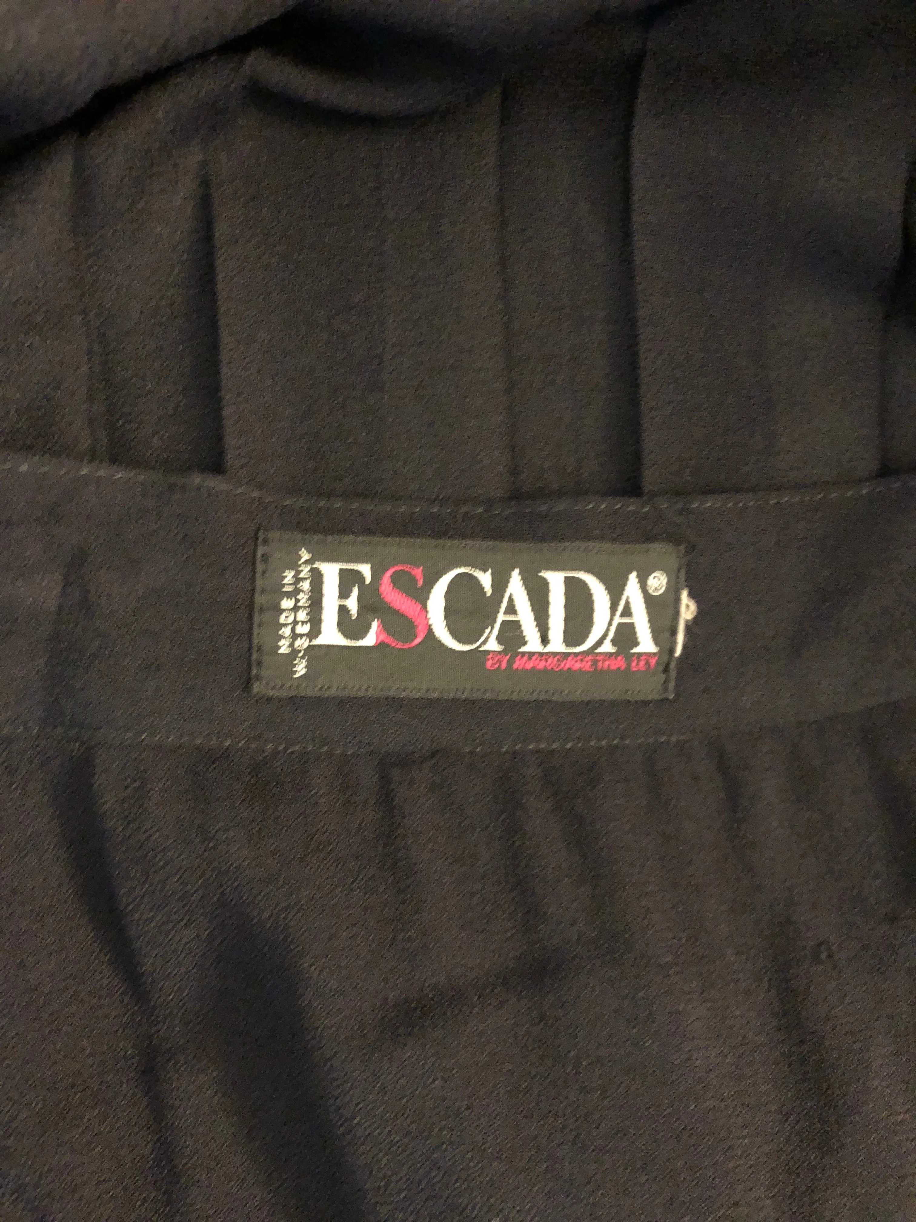Escada 70's Pleated Midi Skirt Navy Blue SKU 000261-3
