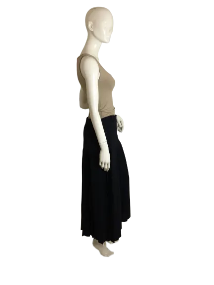 Escada 70's Pleated Midi Skirt Navy Blue SKU 000261-3