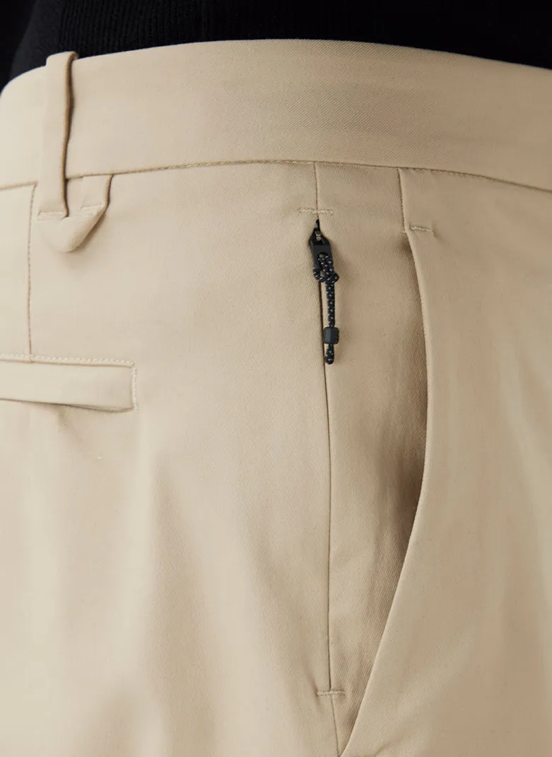 Navigator Shorts 8"