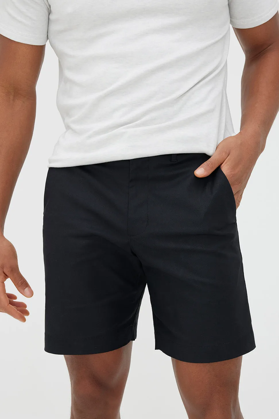 Navigator Shorts 8"