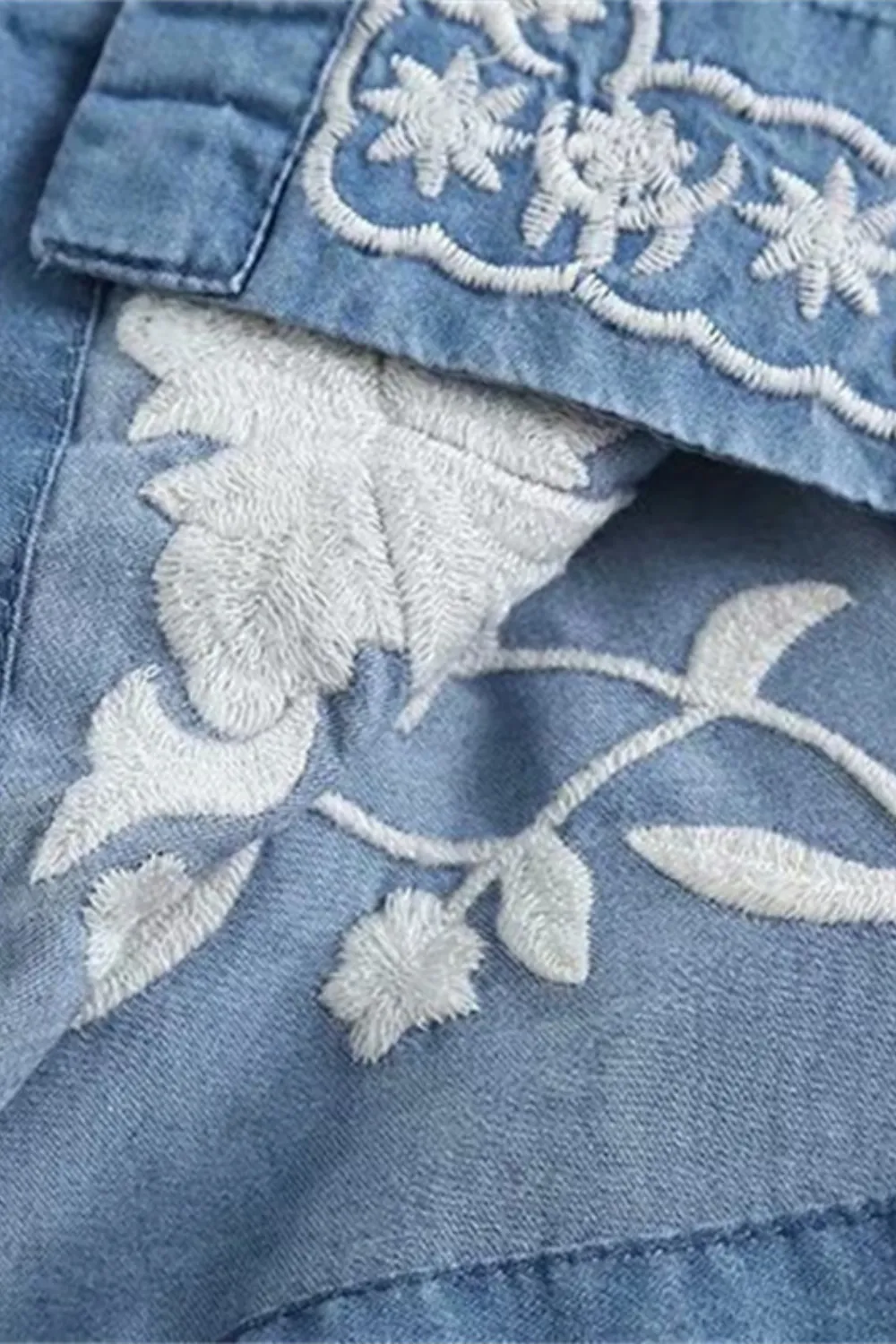 'Sherice' Floral Embroidery V-Neck Shirt (2 Colors)