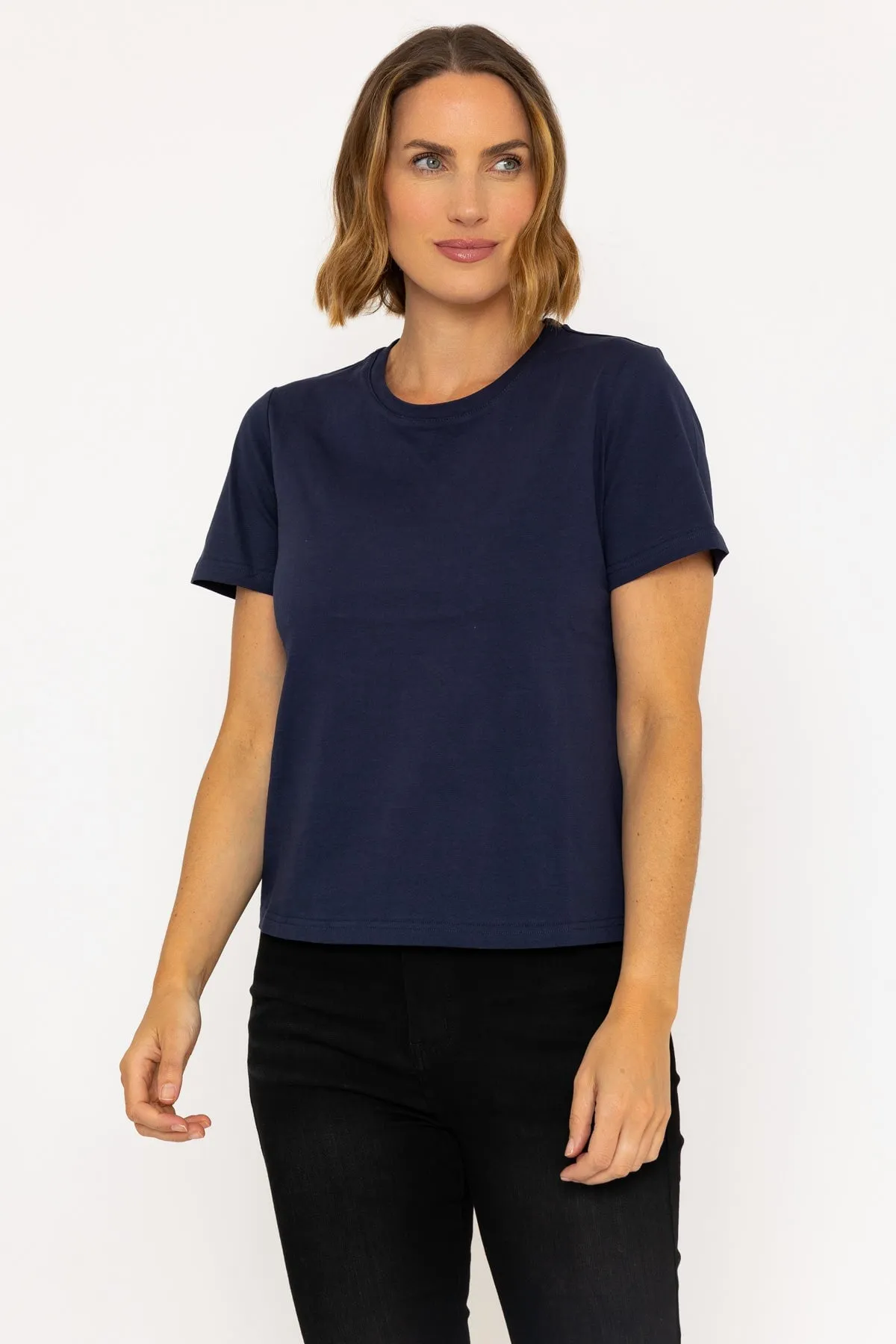 Short Sleeve Round Neck Tee in Navy