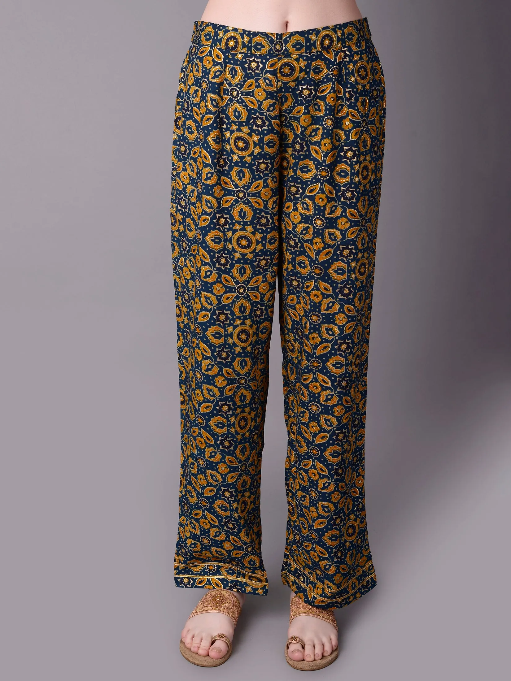 Women Yellow Solid Kurta Comfort Pant Dupatta